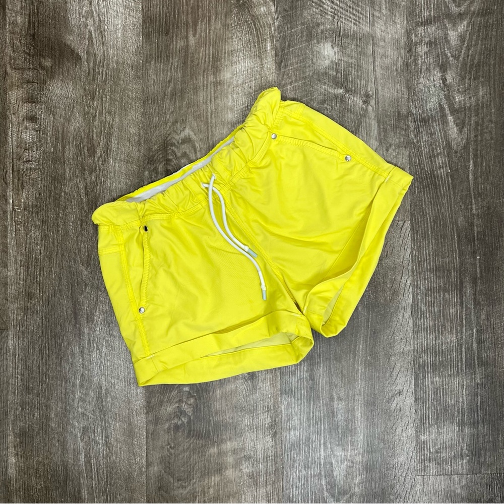 Lululemon Sizzle Play All Day Short